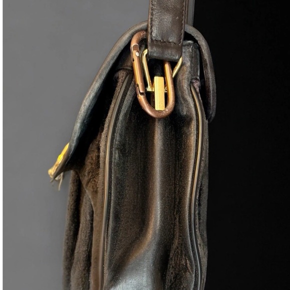 Authentic--Vintage Gucci Shoulder/ crossbody Bag – Textured pony hair- leather - Picture 7 of 8